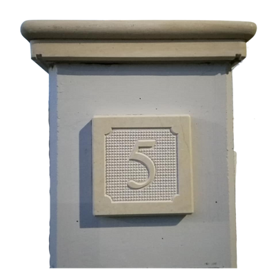 Personalizza i numeri civici della tua casa con i nostri numeri civici in marmo di alta qualità