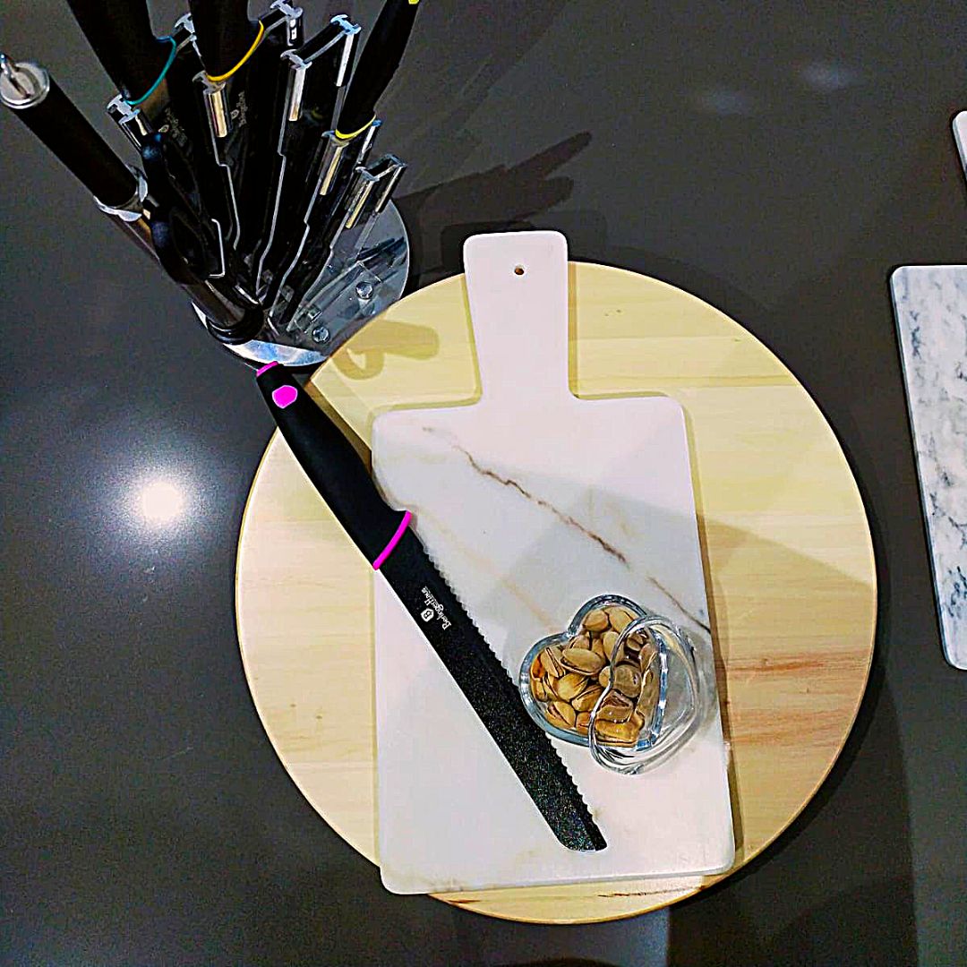 Tagliere in marmo bianco di Carrara-Eleganza e funzionalità in cucina
